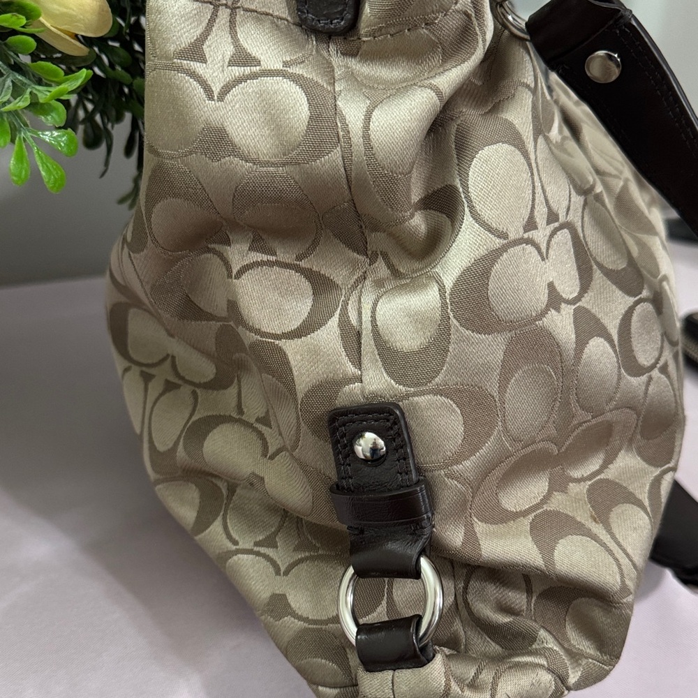 Coach Ashley Signature Sateen Tan and Brown Hobo Shoulder and Wallet PRISTINE! - Picture 4 of 16